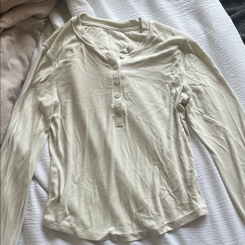 Lululemon hold tight henley bone